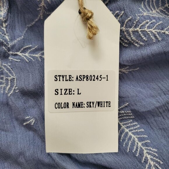 Sadie & Sage Women's Embroidered Ruffle Hem Shorts Sky/White Size Large, NWT - Picture 12 of 15